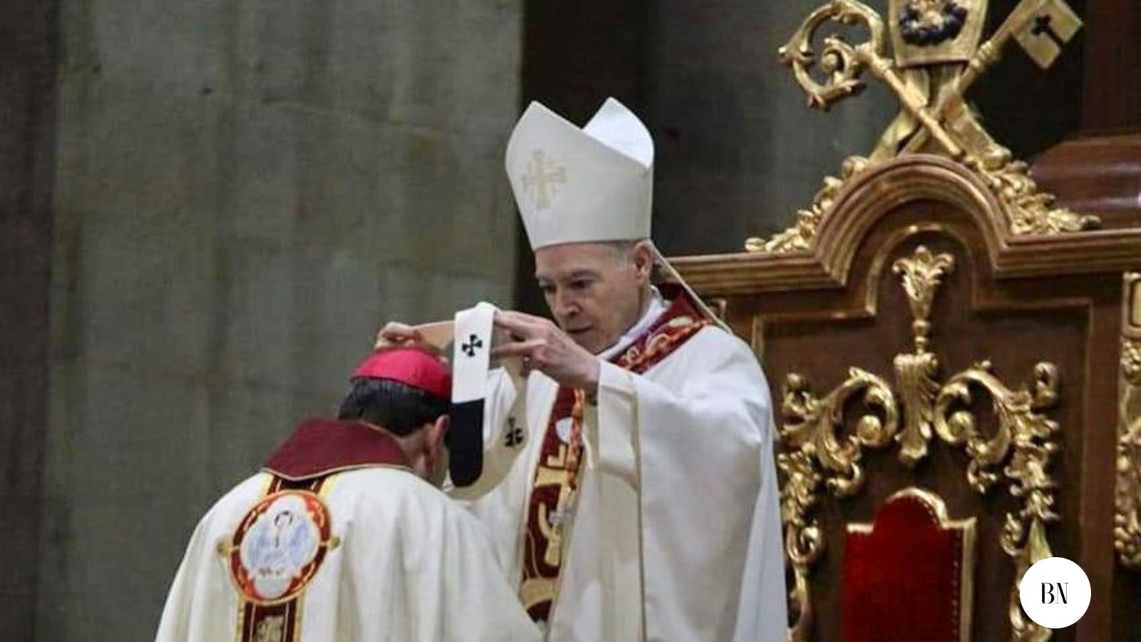 El Arzobispo de Toluca, recibió la imposición del Palio